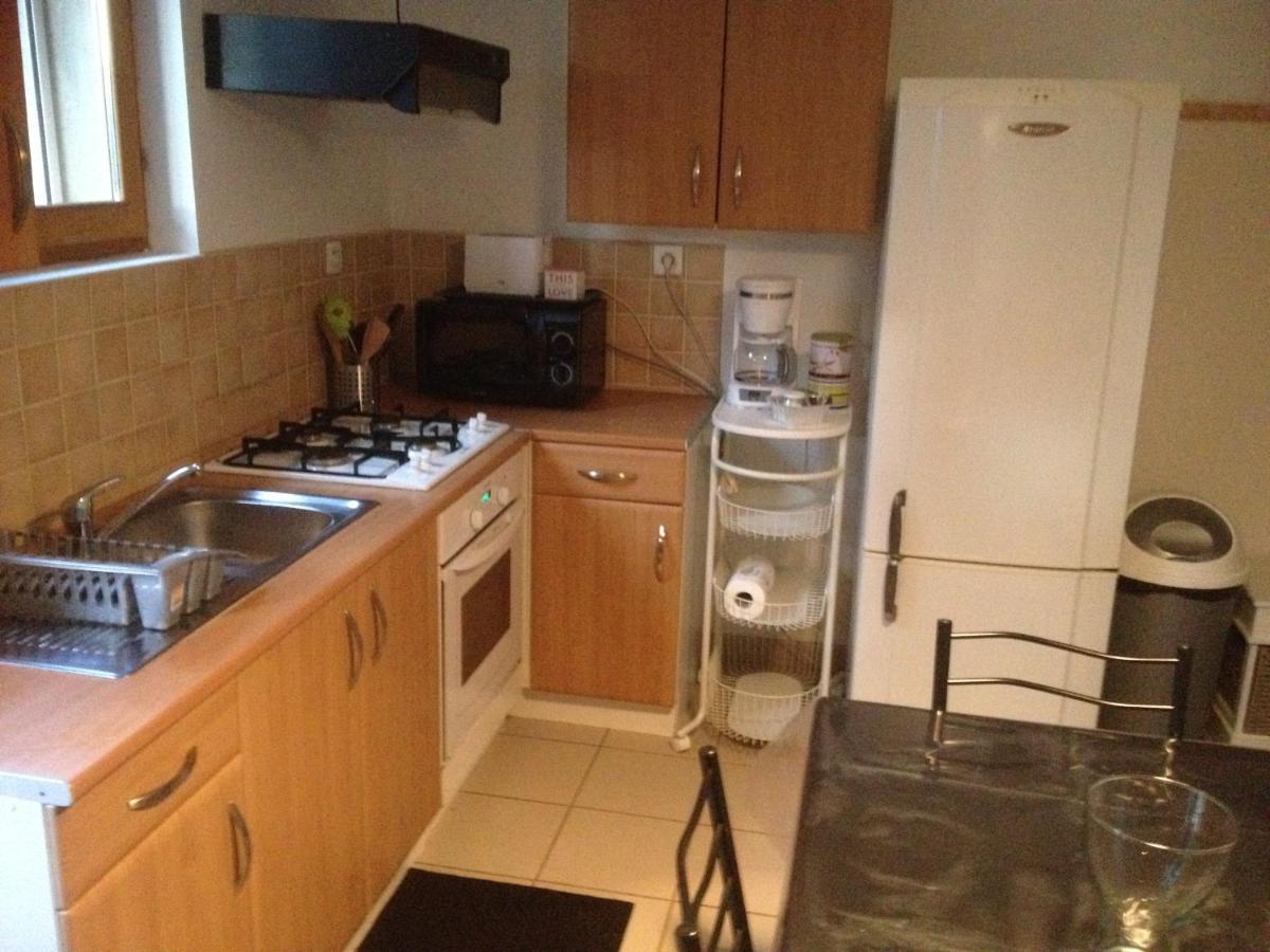Mas Denis Apartment อาร์ลส์ ภายนอก รูปภาพ