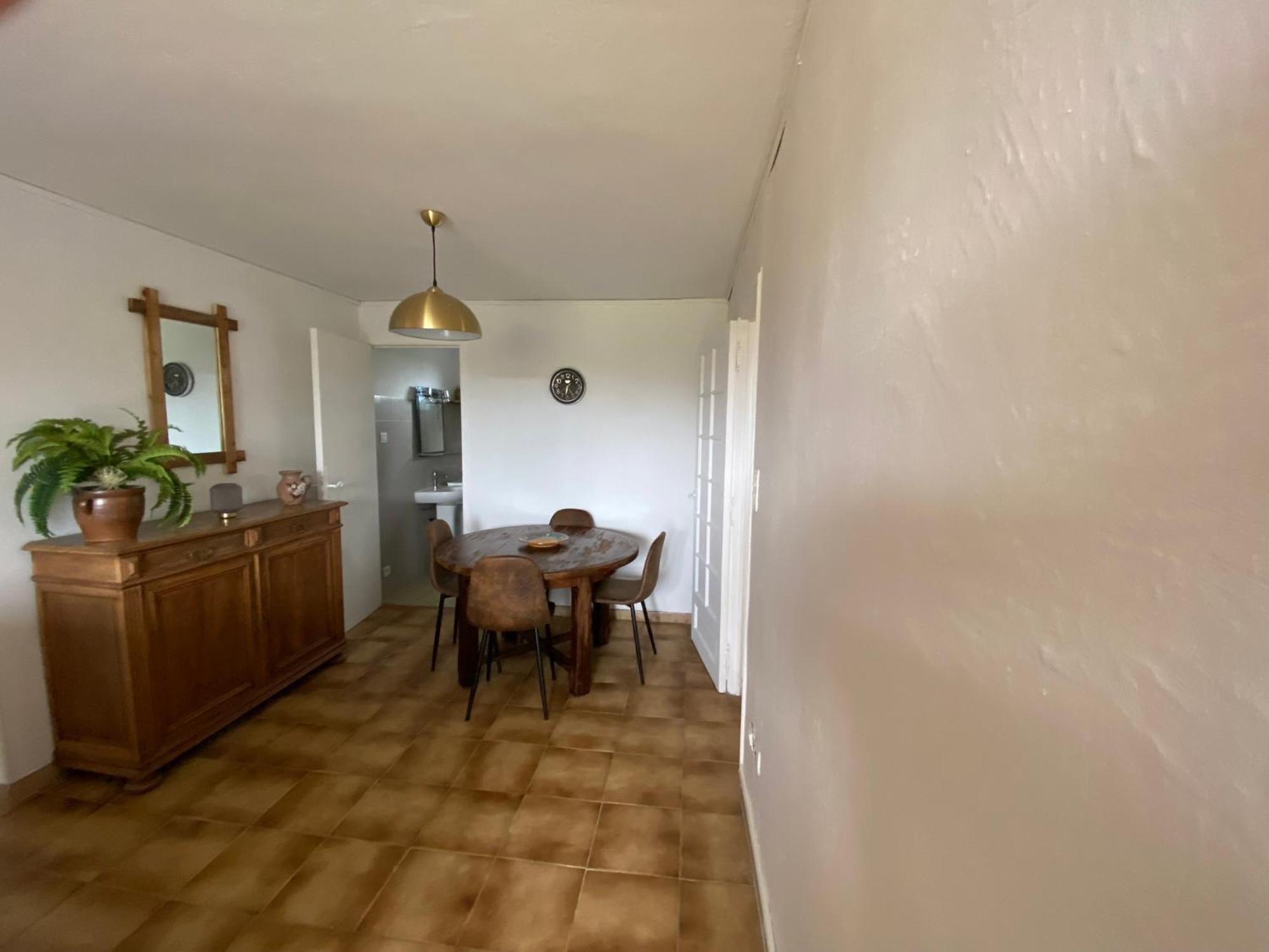 Mas Denis Apartment อาร์ลส์ ภายนอก รูปภาพ